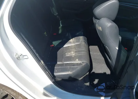 2018 Honda Accord Touring 2.0T z USA, uszkodzony, nr VIN 1HGCV2F9XJA017191